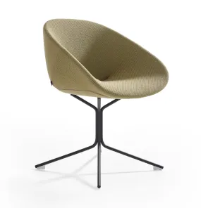 Beso Star Base Armchair by Artifort