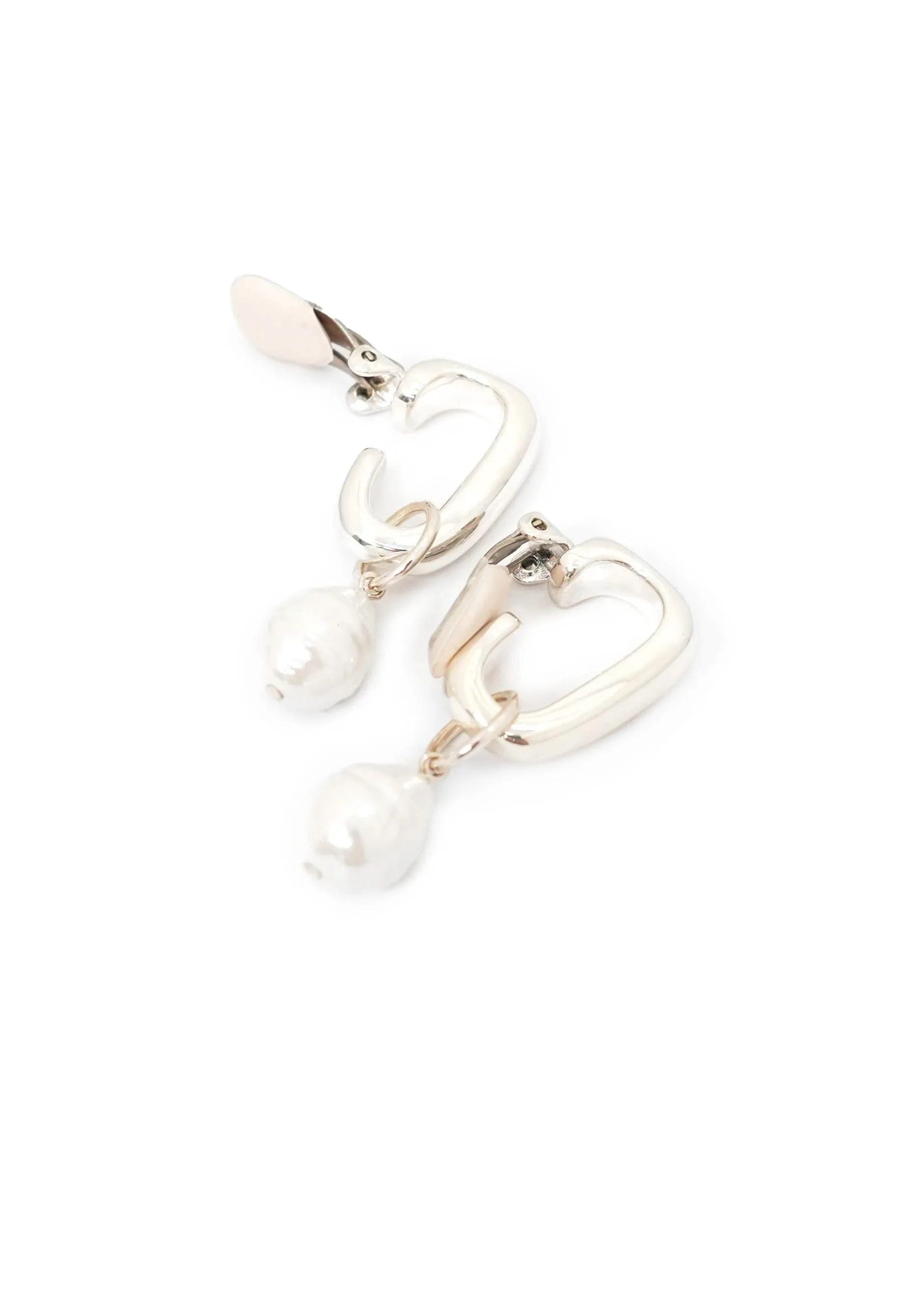 Simon Sebbag - Clip On Baroque Pearl Earring